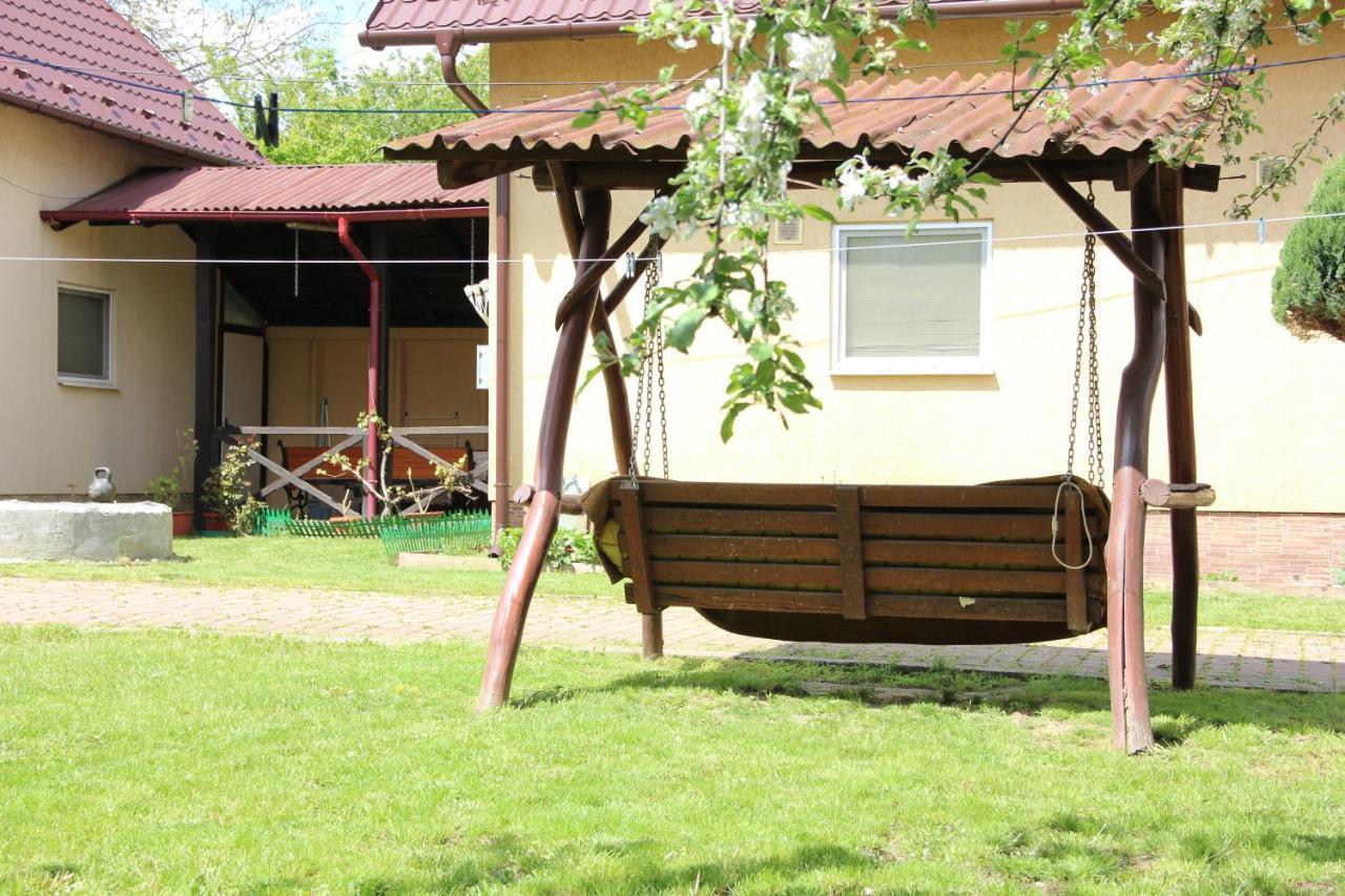 Ріточка Apartman Beregszász Kültér fotó